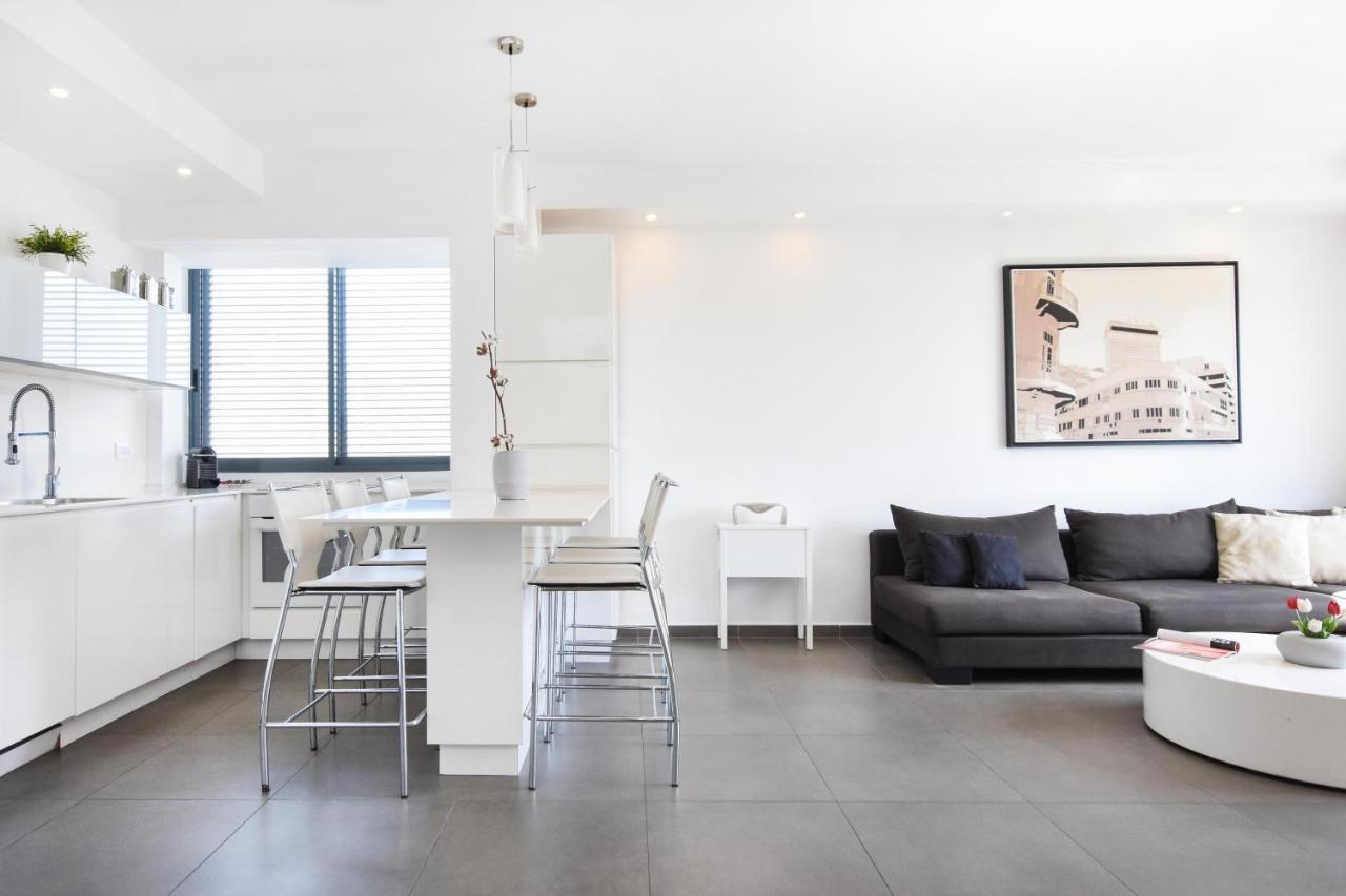Spacious 2-Br In Shenkin Street By Holyguest Tel Aviv Buitenkant foto